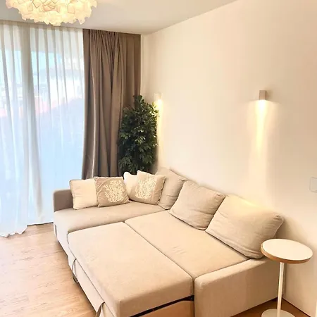 Starpalace Elegance Apartment Jesolo Spa Gym Pool Parking - A 2 Passi Dal Mare Lido di Jesolo